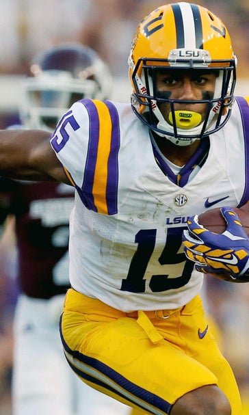 LSU's Malachi Dupre puts on athletic exhibition